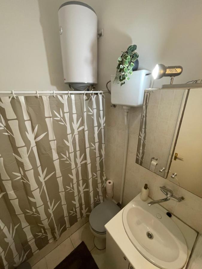 Feel Like Home - Cozy Downtwon Studio For 2 Budapest Ngoại thất bức ảnh